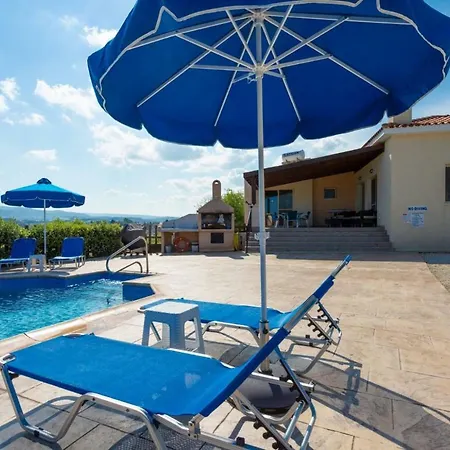 Villa Prodromos Polis