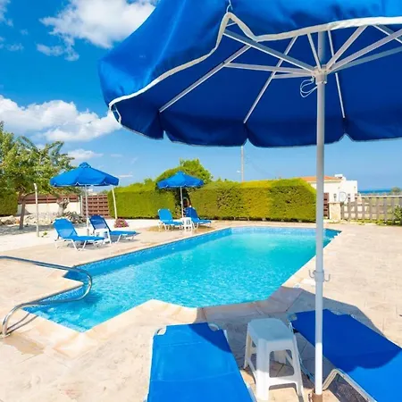 Villa Prodromos Polis